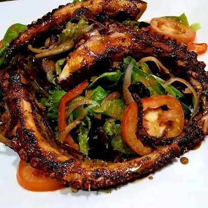 Cayo Esquivel Seafood 40th St