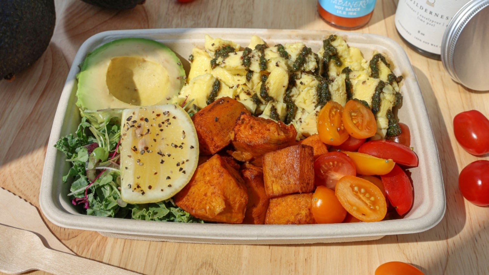 Hutch And Waldo's Nude Bowl