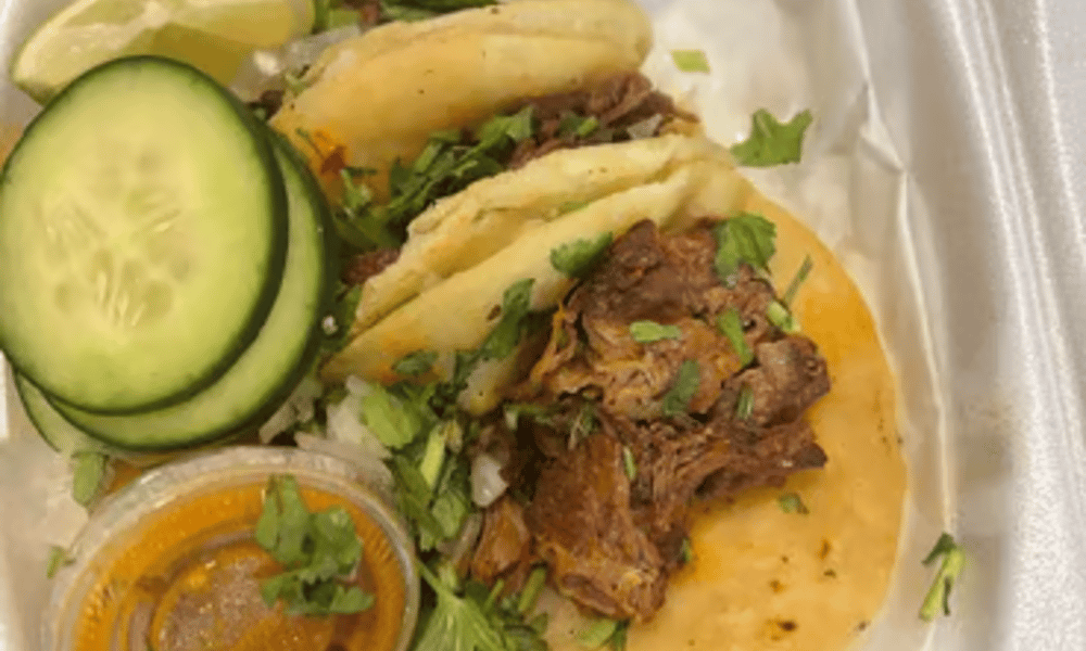 Tacos Birria / Marinated beef Tacos Birria / Marinated beef