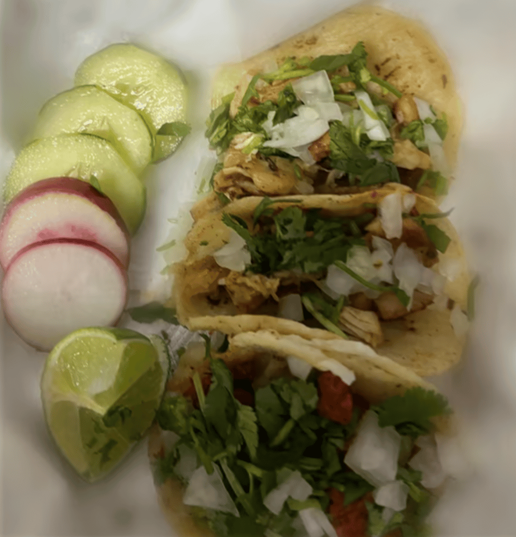 Tacos Pollo / Chicken Tacos Pollo / Chicken
