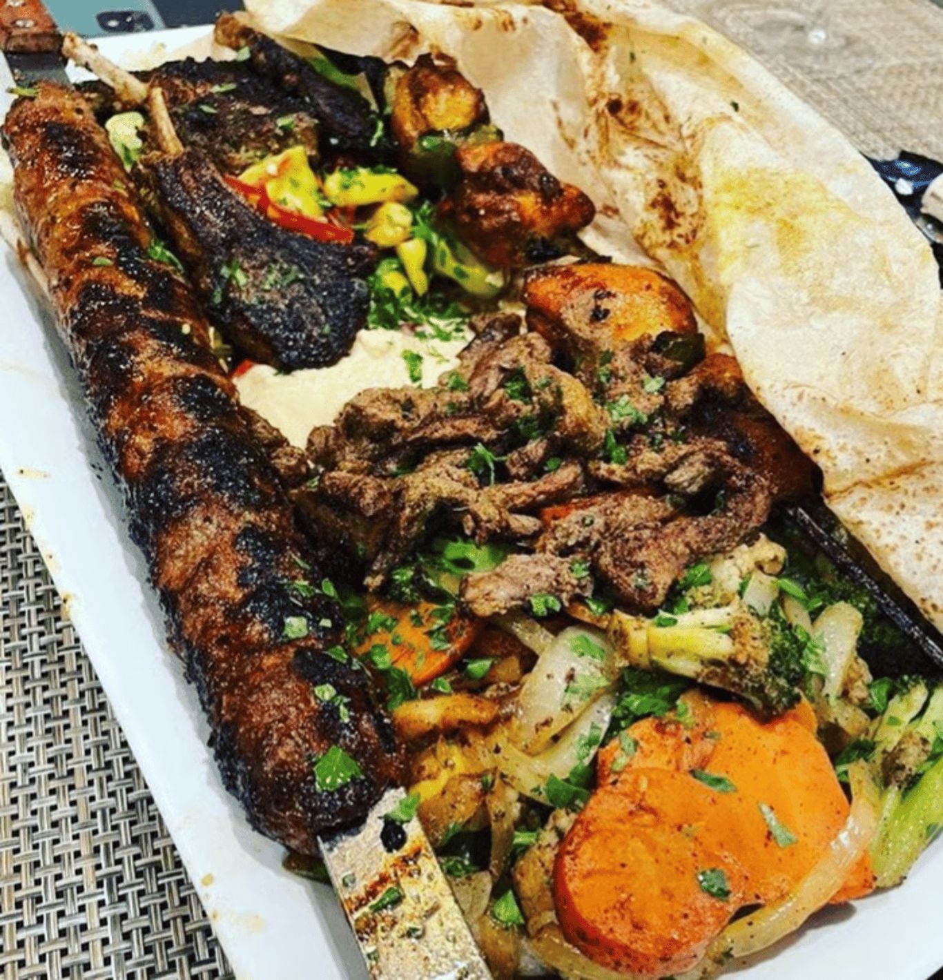 Zad Albasha Mix Grill (1 Person)