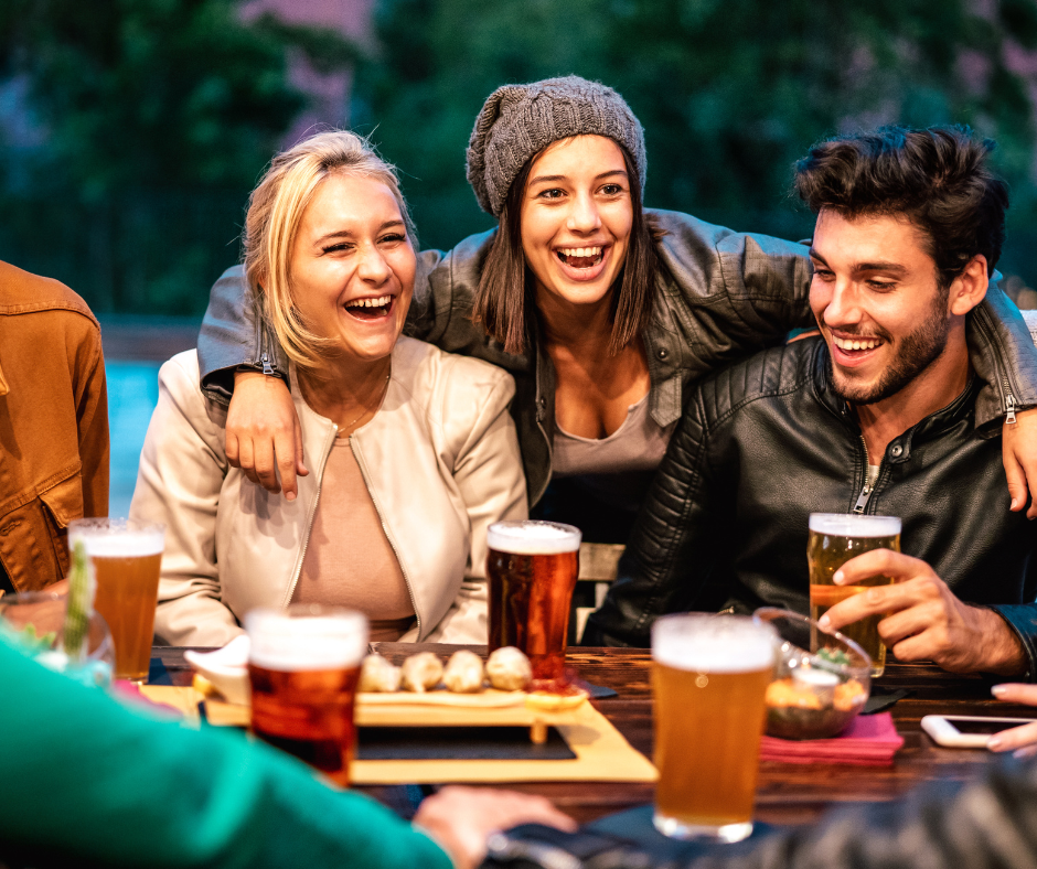 friends drinking non-alcoholic beer
