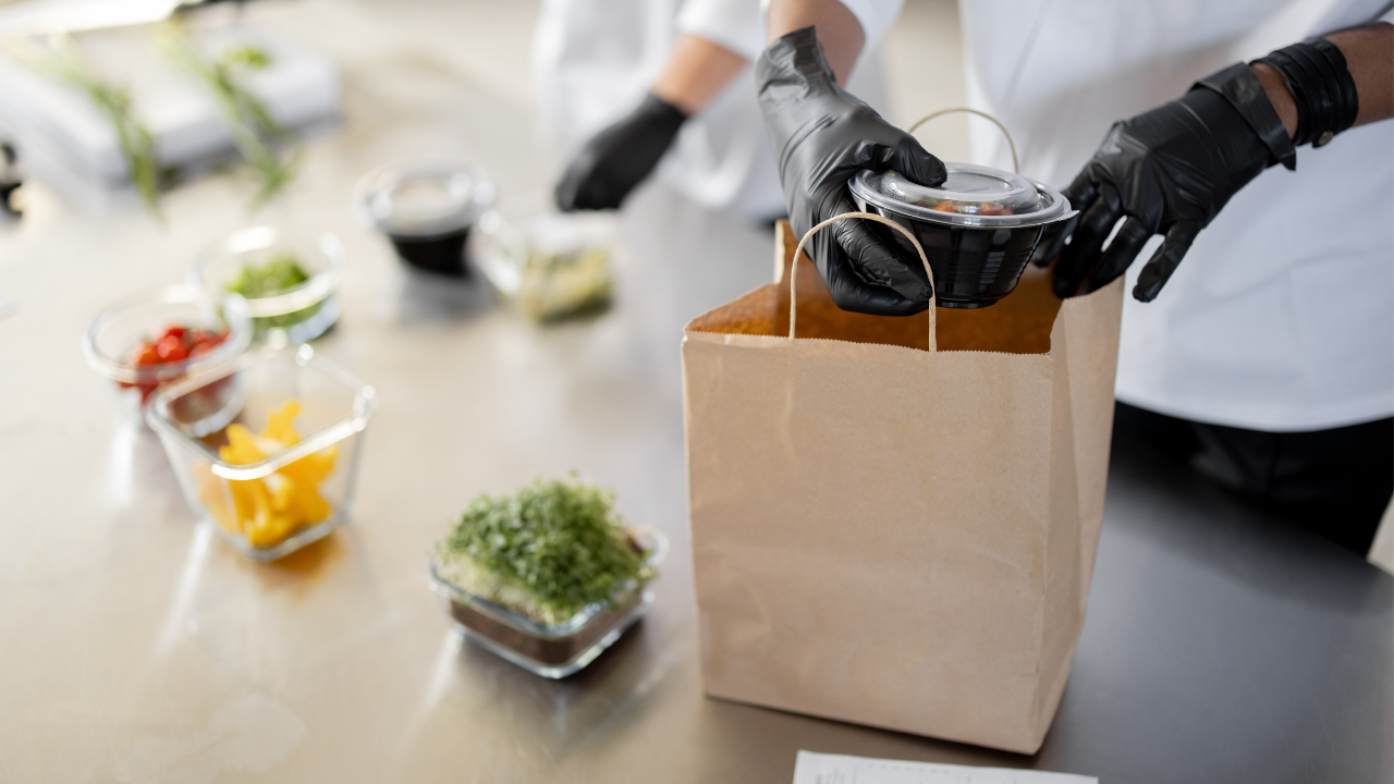 smart packaging tips for restaurant delivery