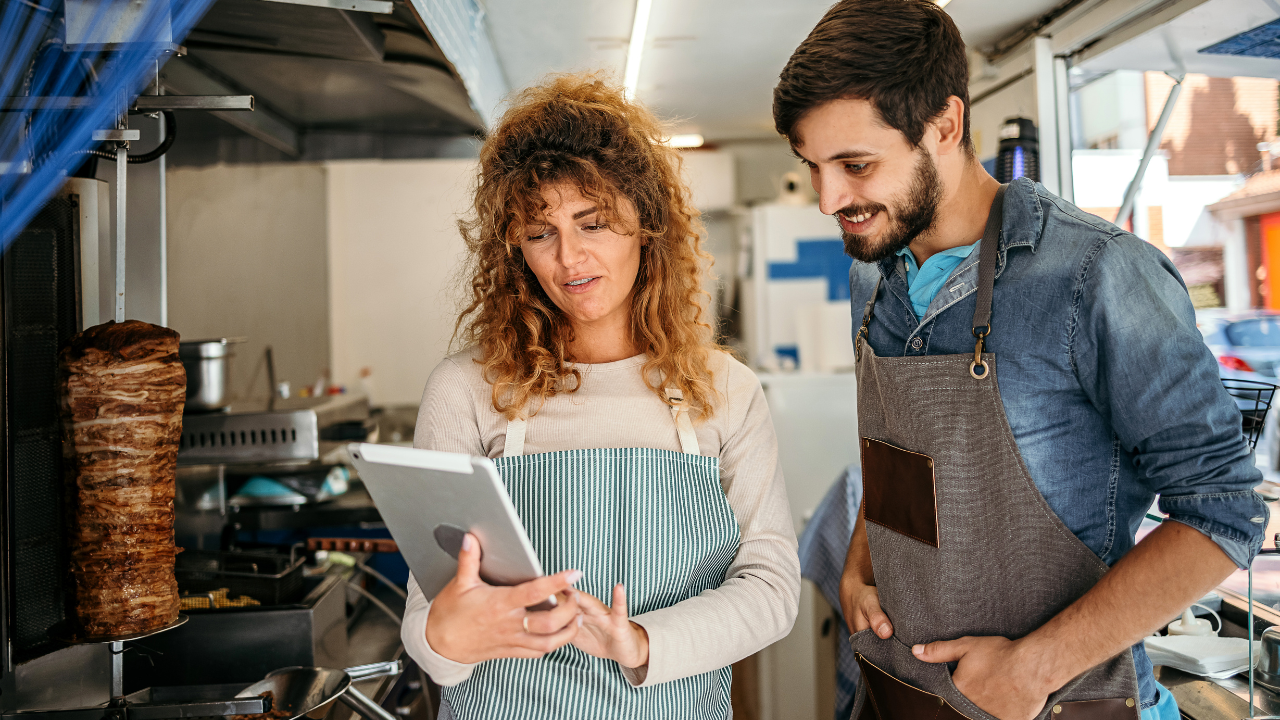 2025 Minimum Wage Hikes for Restaurants